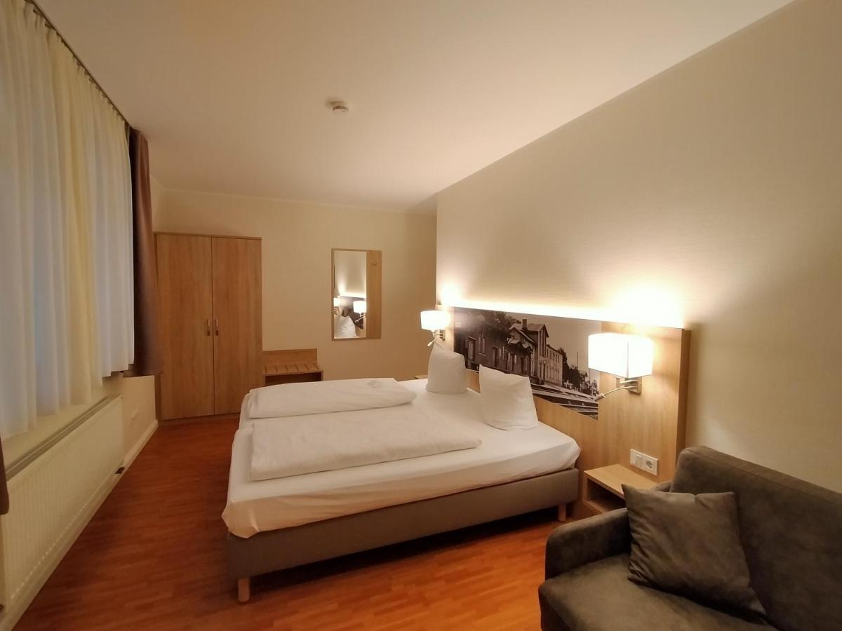 Hotel Xtra Gleis Hörstel エクステリア 写真